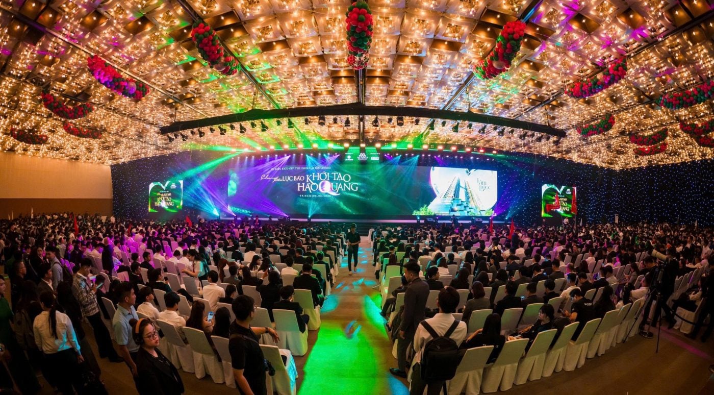 Sân khấu sự kiện kick-off dự án The Emerald Boulevard ngày 05/05/2026